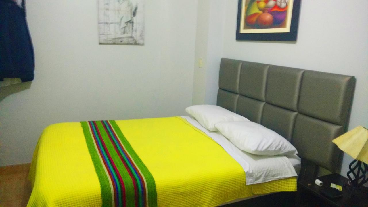Hostal Mica Abancay Eksteriør billede