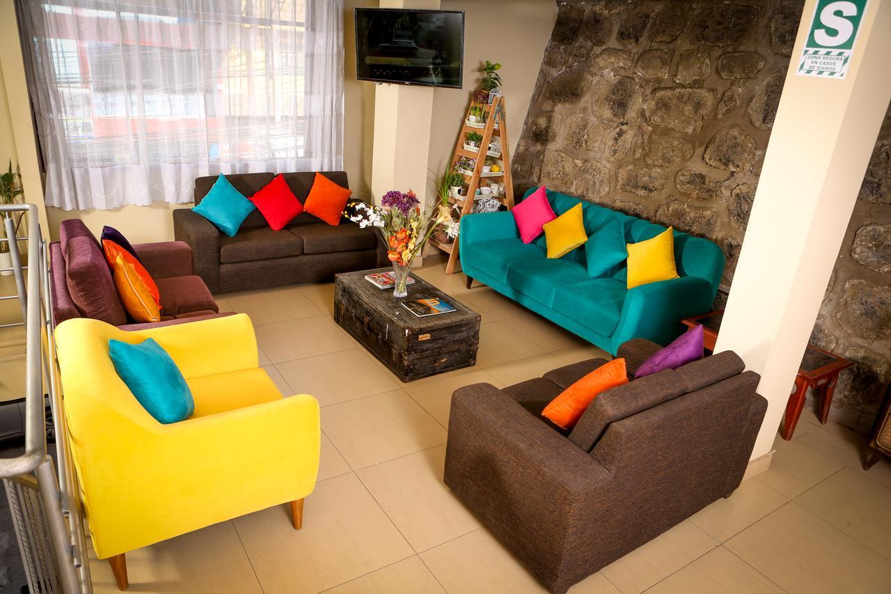Hostal Mica Abancay Eksteriør billede